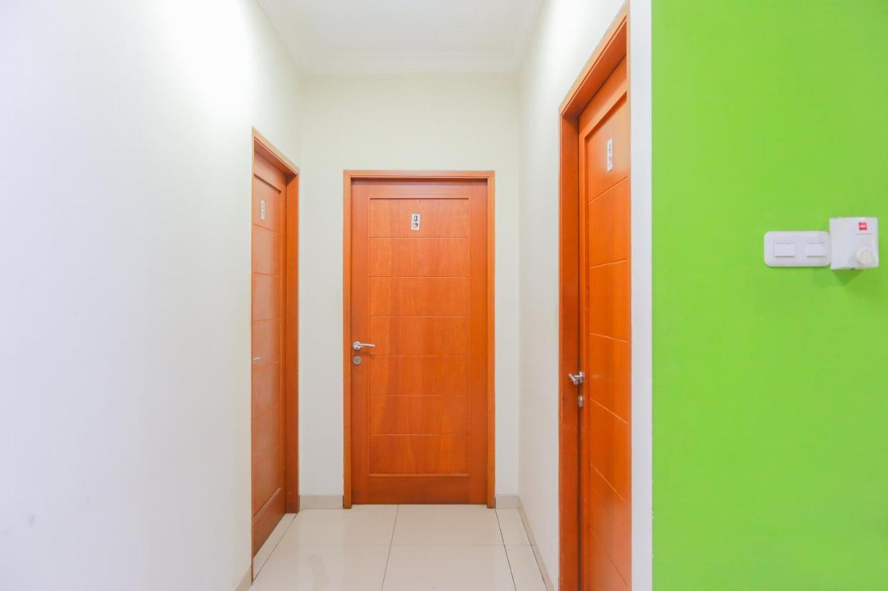 ג'קרטה Oyo 2196 Ss Homes מראה חיצוני תמונה